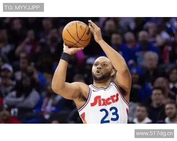 保罗职业生涯首次连续缺席比赛引发球迷热议年龄问题