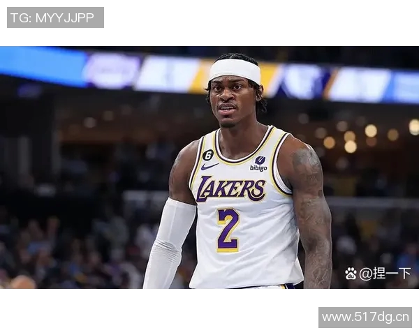 巴特勒半场表现抢眼17分钟内贡献12分2板3助2断展现强大杀伤力