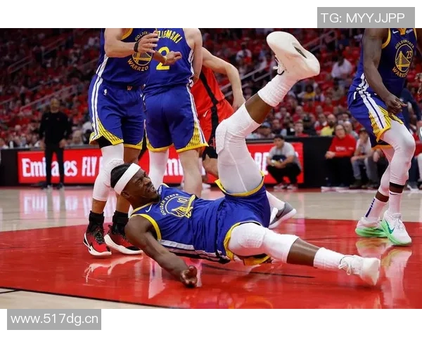 怀特闪耀全场29分钟内高效砍下30分7板9助助球队获胜 怀特闪耀全场29分钟内高效砍下30分7板9助助球队获胜