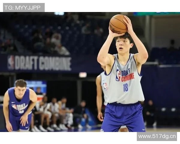 罗威称赞杨瀚森训练表现出色竞争对手的认可让人刮目相看