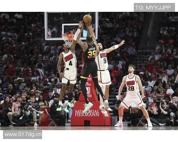 范弗里特谈对手防守策略称无人能挡申京的强大实力