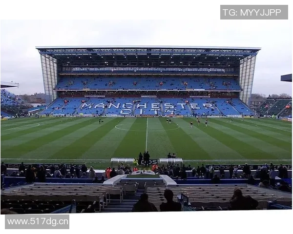 曼城足球俱乐部主场演变历程从海德路到缅因路再到伊蒂哈德的故事